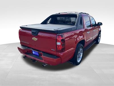 Used 2011 Chevrolet Avalanche - photo 1