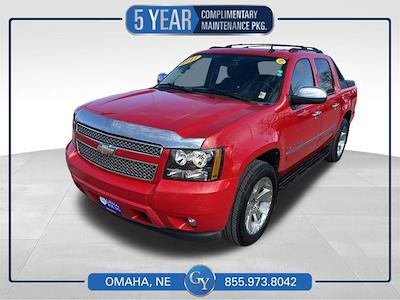 Used 2011 Chevrolet Avalanche - photo 1