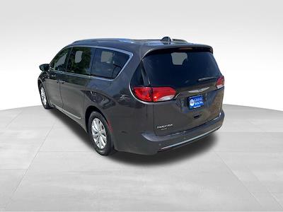 2018 Chrysler Pacifica FWD Minivan for sale #1T1524A - photo 2