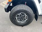 2020 Jeep Gladiator Crew Cab 4x4 Pickup for sale #A22190A - photo 11
