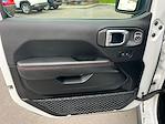 2020 Jeep Gladiator Crew Cab 4x4 Pickup for sale #A22190A - photo 13