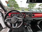 2020 Jeep Gladiator Crew Cab 4x4 Pickup for sale #A22190A - photo 40