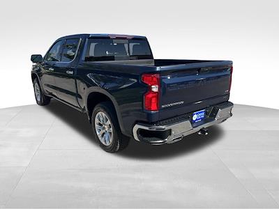 2021 Chevrolet Silverado 1500 Crew Cab 4WD Pickup for sale #C31058A - photo 2