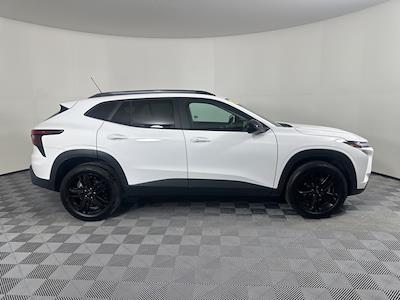 Used 2025 Chevrolet Trax ACTIV for sale #50930D - photo 2