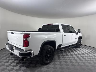 Used 2024 Chevrolet Silverado 2500 - photo 1