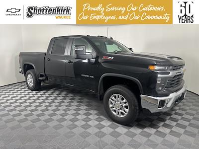 2025 Chevrolet Silverado 2500 Crew Cab 4x4 Pickup for sale #51060 - photo 1