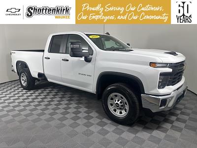 2025 Chevrolet Silverado 3500 Double Cab 4x4 Pickup for sale #51171 - photo 1