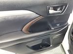 2018 Toyota Highlander 4x4 SUV for sale #51208A - photo 26