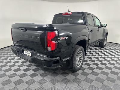 New 2025 Chevrolet Colorado LT Crew Cab 4x4 Pickup for sale #51370 - photo 2