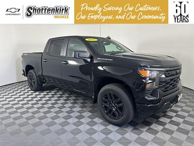 New 2025 Chevrolet Silverado 1500 Custom Crew Cab 4x4 Pickup for sale #51396 - photo 1