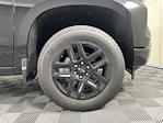 New 2025 Chevrolet Silverado 1500 Custom Crew Cab 4x4 Pickup for sale #51396 - photo 7