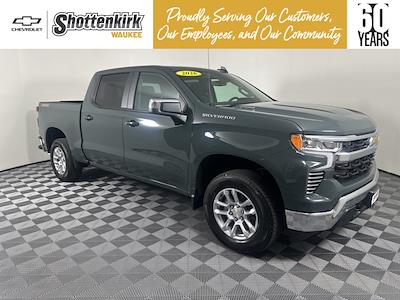 New 2026 Chevrolet Silverado 1500 LT Crew Cab 4x4 Pickup for sale #51514 - photo 1
