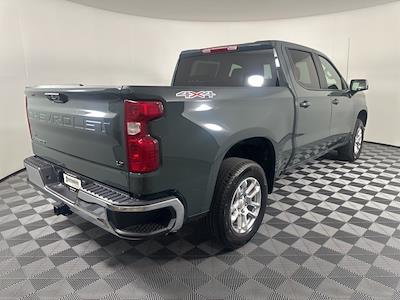 New 2026 Chevrolet Silverado 1500 LT Crew Cab 4x4 Pickup for sale #51514 - photo 2