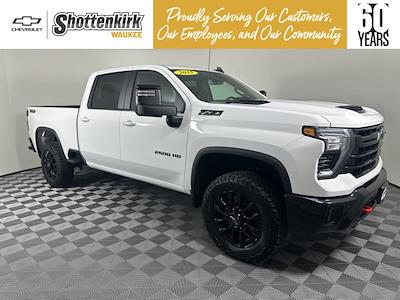 New 2025 Chevrolet Silverado 2500 LT Crew Cab 4x4 Pickup for sale #51531 - photo 1