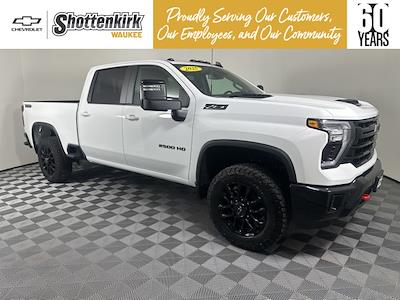 New 2025 Chevrolet Silverado 2500 LT Crew Cab 4x4 Pickup for sale #51540 - photo 1