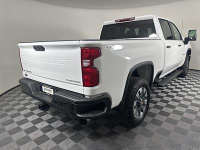 New 2025 Chevrolet Silverado 2500 Custom Crew Cab 4x4 Pickup for sale #51557 - photo 2