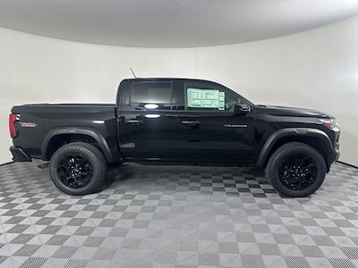 2026 Chevrolet Colorado Crew Cab 4x4 Pickup for sale #51574 - photo 2