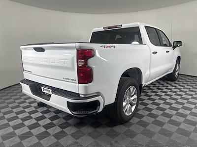 New 2026 Chevrolet Silverado 1500 Custom Crew Cab 4x4 Pickup for sale #51625 - photo 2