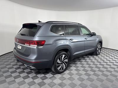 Used 2025 Volkswagen Atlas - photo 1