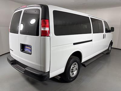 Used 2023 Chevrolet Express 3500 - photo 1