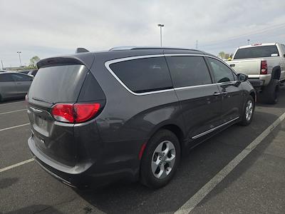 2017 Chrysler Pacifica FWD Minivan for sale #DMP10149 - photo 2