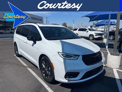 2023 Chrysler Pacifica FWD Minivan for sale #P253818B - photo 1