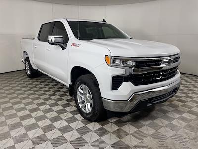 New 2025 Chevrolet Silverado 1500 LT Crew Cab 4x4 Pickup for sale #P254332 - photo 1