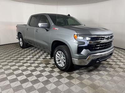 New 2025 Chevrolet Silverado 1500 LT Crew Cab 4x4 Pickup for sale #P254953 - photo 1