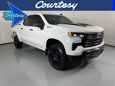 New 2025 Chevrolet Silverado 1500 LT Crew Cab 4x4 Pickup for sale #P255678 - photo 1