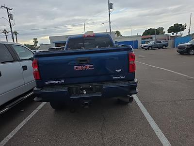 2015 GMC Sierra 2500 Crew Cab SRW 4WD Pickup for sale #P256304A - photo 2