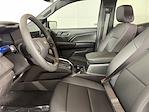2025 Chevrolet Colorado Crew Cab 4x2 Pickup for sale #P256447 - photo 19