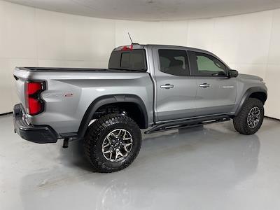 2025 Chevrolet Colorado Crew Cab 4x4 Pickup for sale #P257304 - photo 2