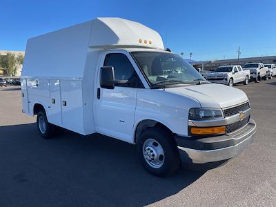 2025 Chevrolet Express 3500 Regular Cab DRW RWD Cutaway for sale #P258199 - photo 2