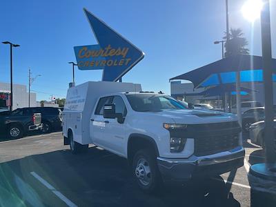 2022 Chevrolet Silverado 3500 Crew Cab 4x2 Cab Chassis for sale #P260471A - photo 2