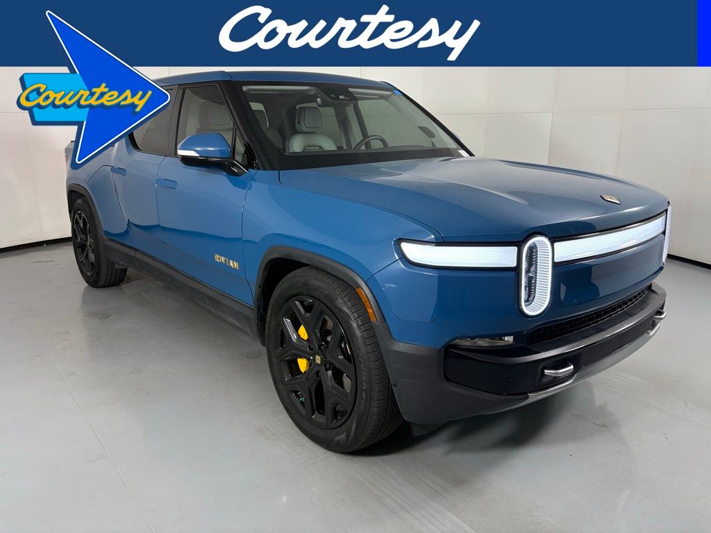Used 2022 Rivian R1T Adventure with VIN 7FCTGAAA4NN014025 for sale in Phoenix, AZ
