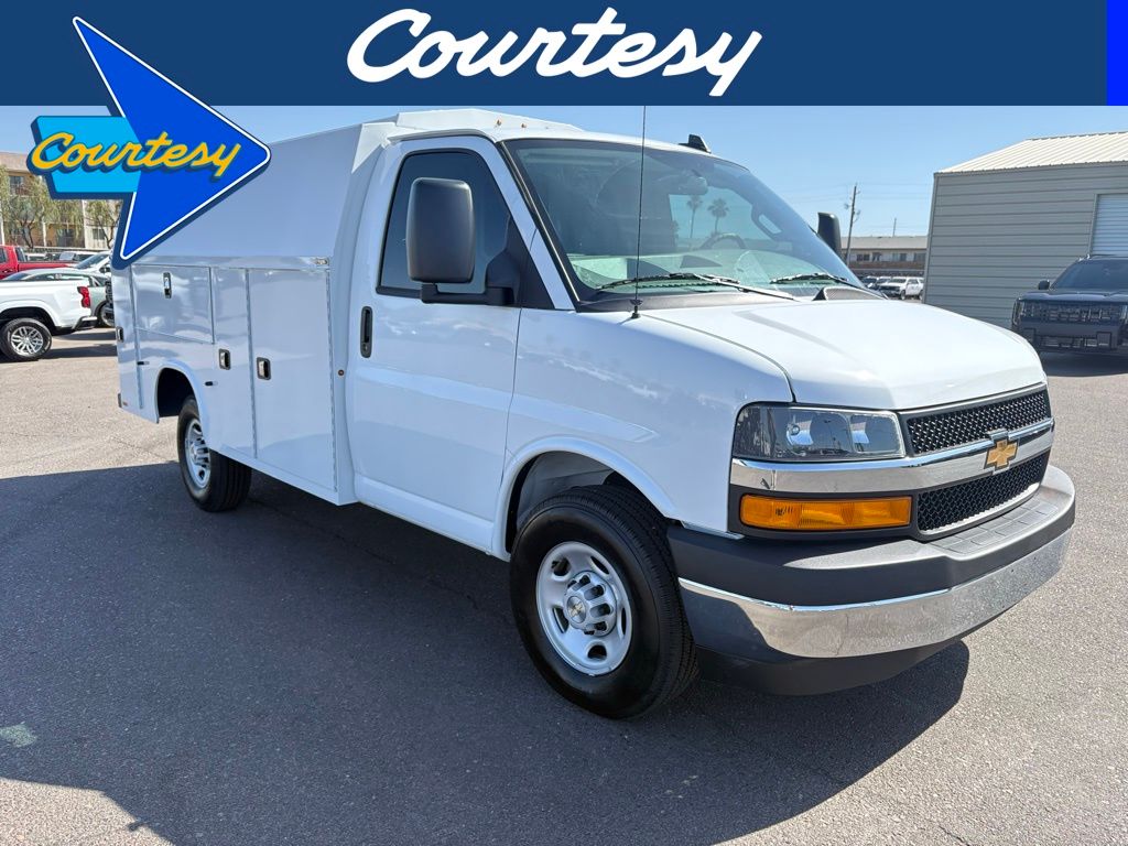 New 2026 Chevrolet Express 3500 - photo 1