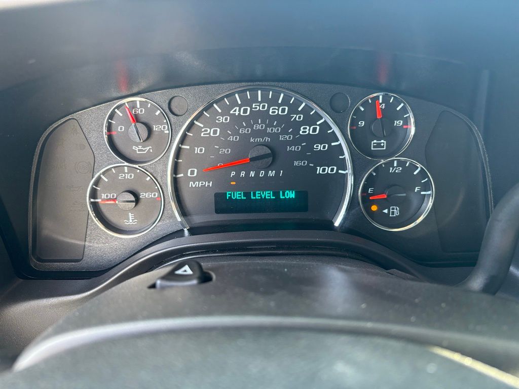 New 2026 Chevrolet Express 3500 - photo 25