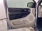 Used 2019 Dodge Grand Caravan SXT FWD Minivan for sale #PAP09374 - photo 15
