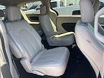 2017 Chrysler Pacifica FWD Minivan for sale #PAP10911 - photo 13