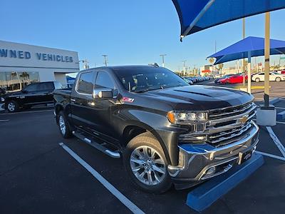 2019 Chevrolet Silverado 1500 Crew Cab 4WD Pickup for sale #PAP11574A - photo 2