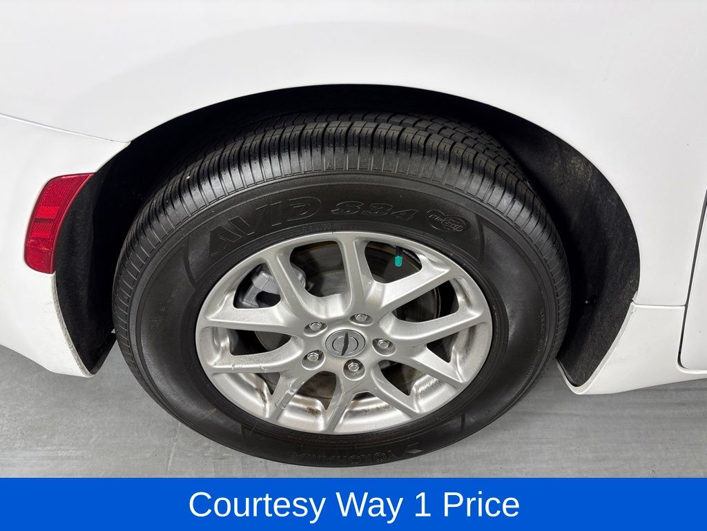 Used 2025 Chrysler Pacifica - photo 34