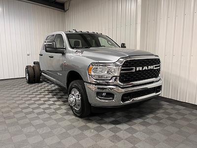2024 Ram 3500 Crew Cab DRW 4x4 Cab Chassis for sale #431370 - photo 1