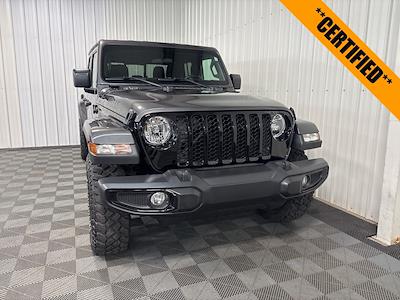 Used 2022 Jeep Gladiator - photo 1