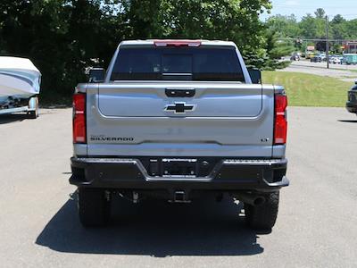 2025 Chevrolet Silverado 2500 Crew Cab 4x4 Pickup for sale #G6925 - photo 2