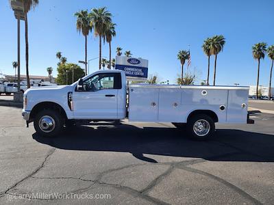 2025 Ford F-350 Regular Cab DRW 4WD Royal Service Truck for sale #MFD251924 - photo 2
