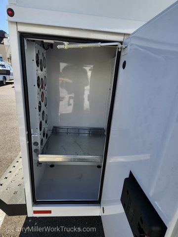 New 2026 Ford E-350 - photo 22
