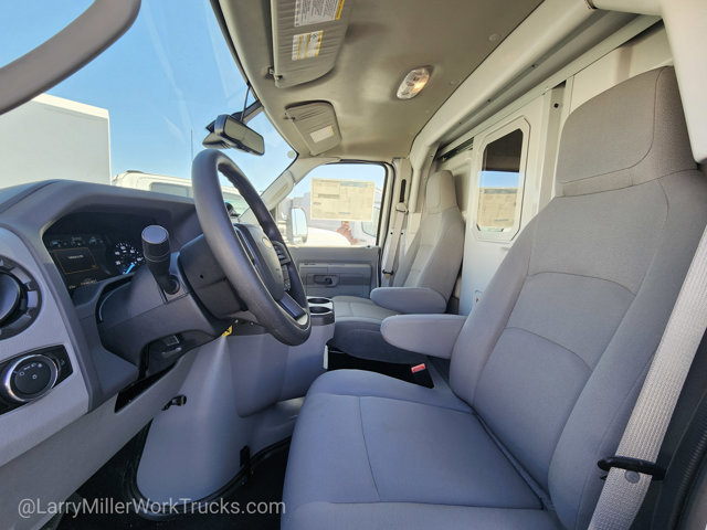 New 2026 Ford E-350 - photo 35