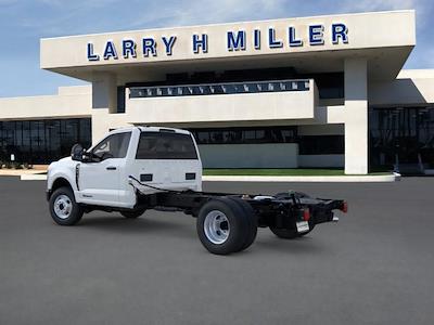2026 Ford F-350 Regular Cab DRW 4WD Cab Chassis for sale #MFD260817 - photo 2
