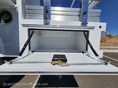 New 2026 Ford F-550 - photo 1