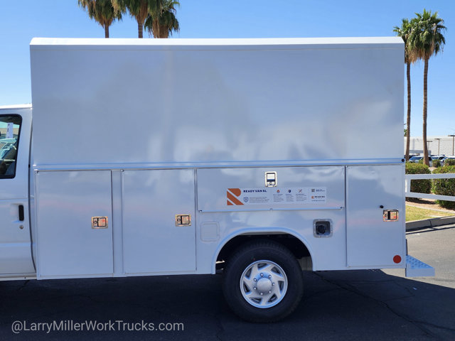 New 2025 Ford E-350 - photo 5